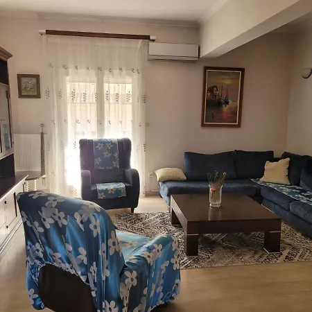 Kiki's Penthouse Apartamento Corfu (city)
