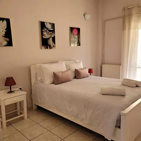 Kiki's Penthouse Corfu (city)