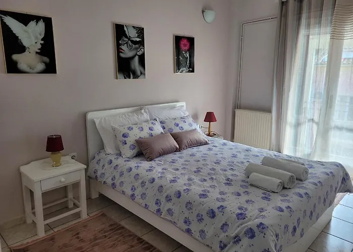 Kiki's Penthouse * Corfu (city)