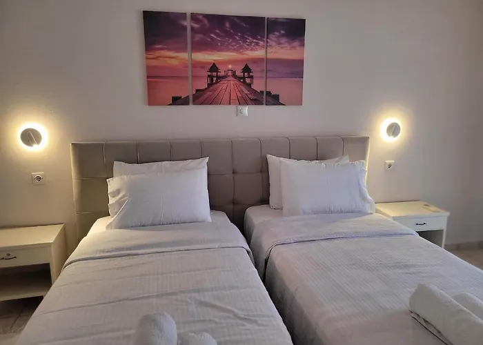 Kiki's Penthouse * Corfu (city)