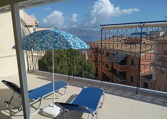 公寓 Kiki's Penthouse Corfu (city)